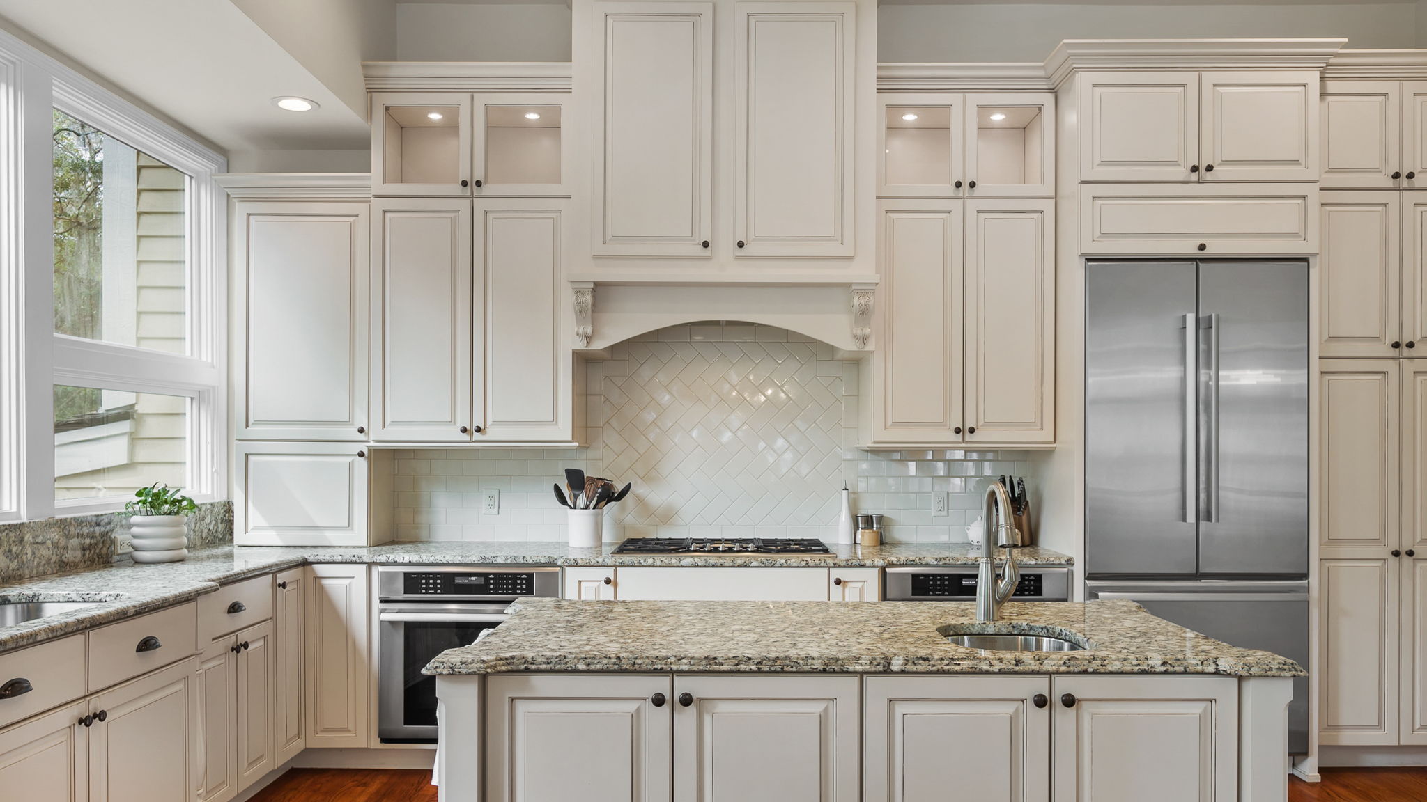 Choosing kitchen countertops—quartz, granite, marble, and more, with real talk from The Cobb Group